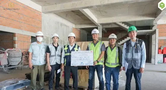 Hoàn thiện quy trình khui kiện hàng và kiểm tra thang máy, tháng 08/2025