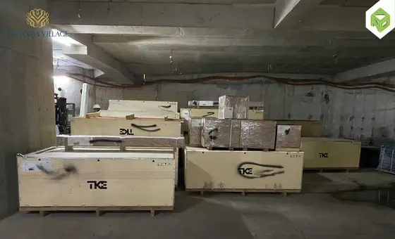 Tập kết kiện hàng thang máy tại các tháp, tháng 09/2025